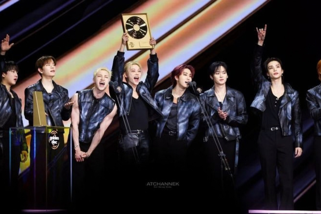 Stary Kids, ganando Disco de Oro 

